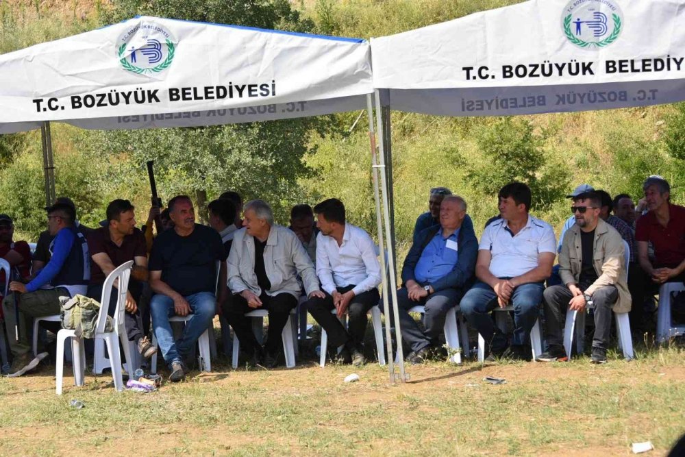 Bozüyük Avcıbaşı Atış Müsabakaları renkli görüntülere sahne oldu