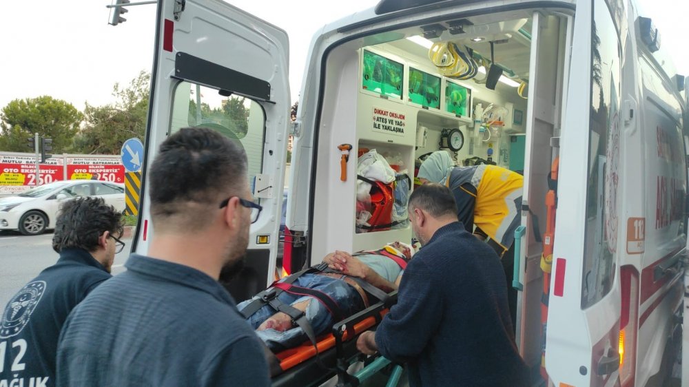 Otomobilin çarpıp kaçtığı bisiklet sürücü ağır yaralandı