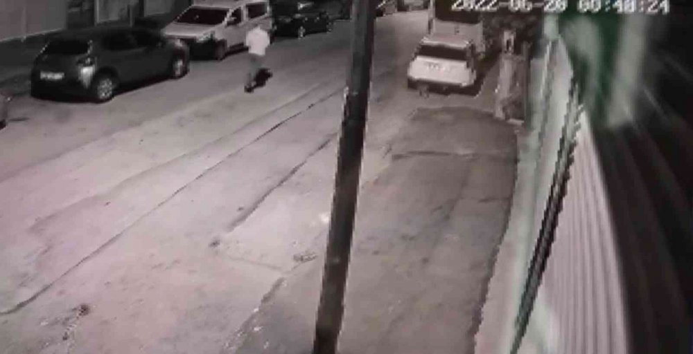 Şans, üşengeç hırsızın ayağına geldi