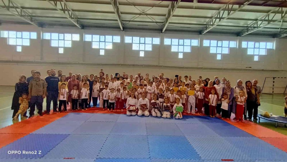 Osmaneli’nde kuşak töreni düzenlendi