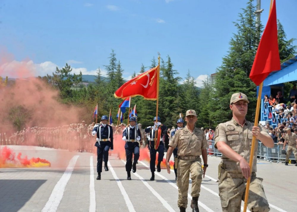 Bilecik’te 2 bin 439 er için yemin töreni düzenlendi