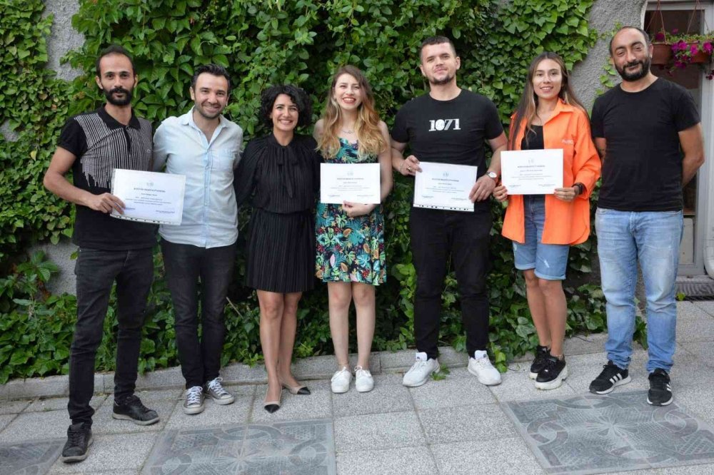 Bozüyük Belediye Tiyatrosu 2. dönem mezunlarını verdi