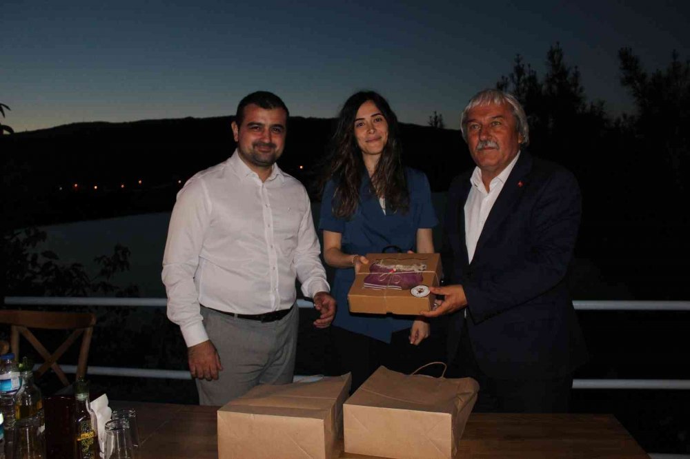 Osmaneli’nde tayini çıkan hakim ve savcılara veda yemeği düzenlendi