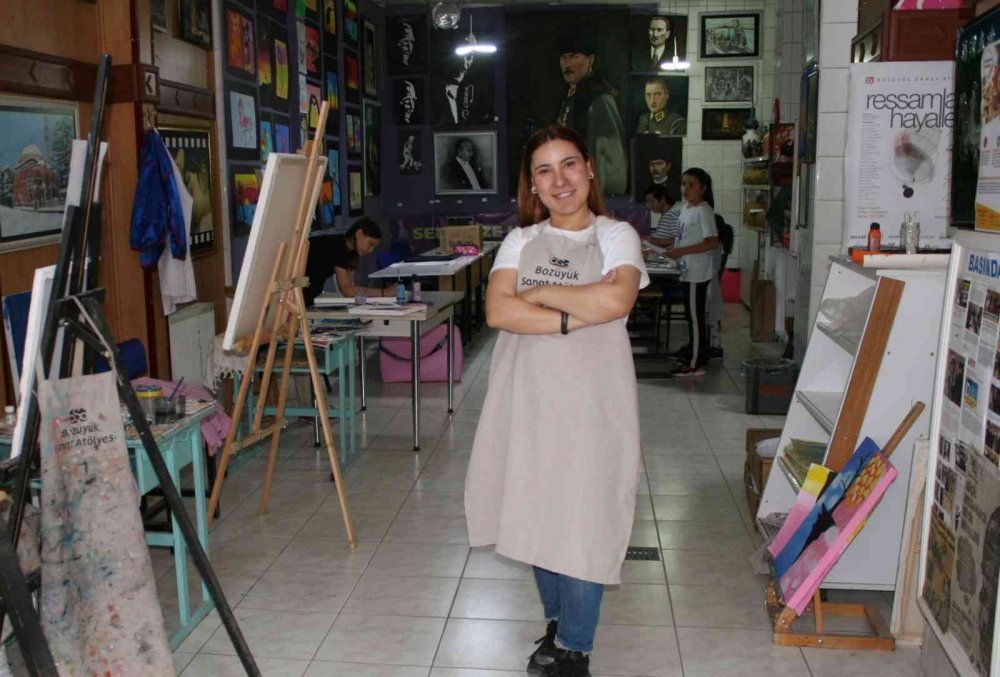 Bozüyük Sanat Atölyesi herkese kapılarını açtı