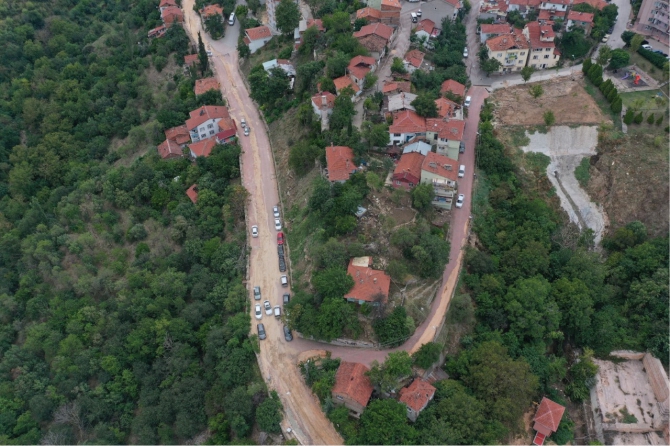 seyh-edebali-turbesine-giden-yol-kapatildi2.jpg