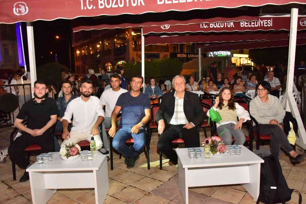 Bozüyük’te kurtuluş günü etkinlikleri başladı