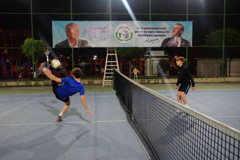 Ayak Tenisi Turnuvasında şampiyonlar belli oldu