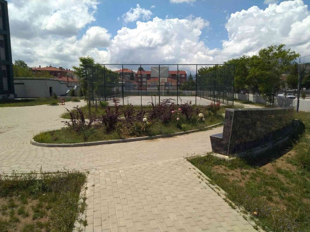 “Bahçem Nefesim” projesi ile okul bahçeleri güzelleşiyor