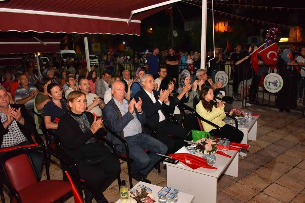 30 Ağustos’ta Atatürk Oratoryosu “Sen Başla, Bitiren Bulunur” sahnelendi