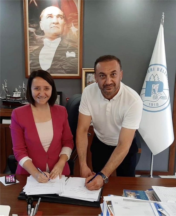 pazaryeri-belediyesi-calisanlarina-500-tl-seyyanen-zam-yapildi1.jpg