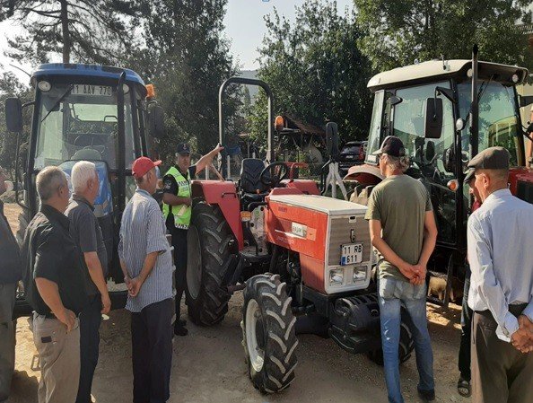 Traktör ve tarım araçlarına yönelik denetim gerçekleştirdi