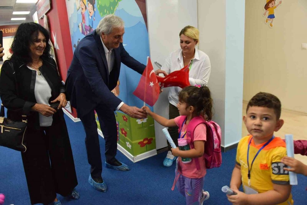 Bozüyük Belediyesi Gündüz Çocuk Oyun ve Bakımevinde uyum haftası başladı