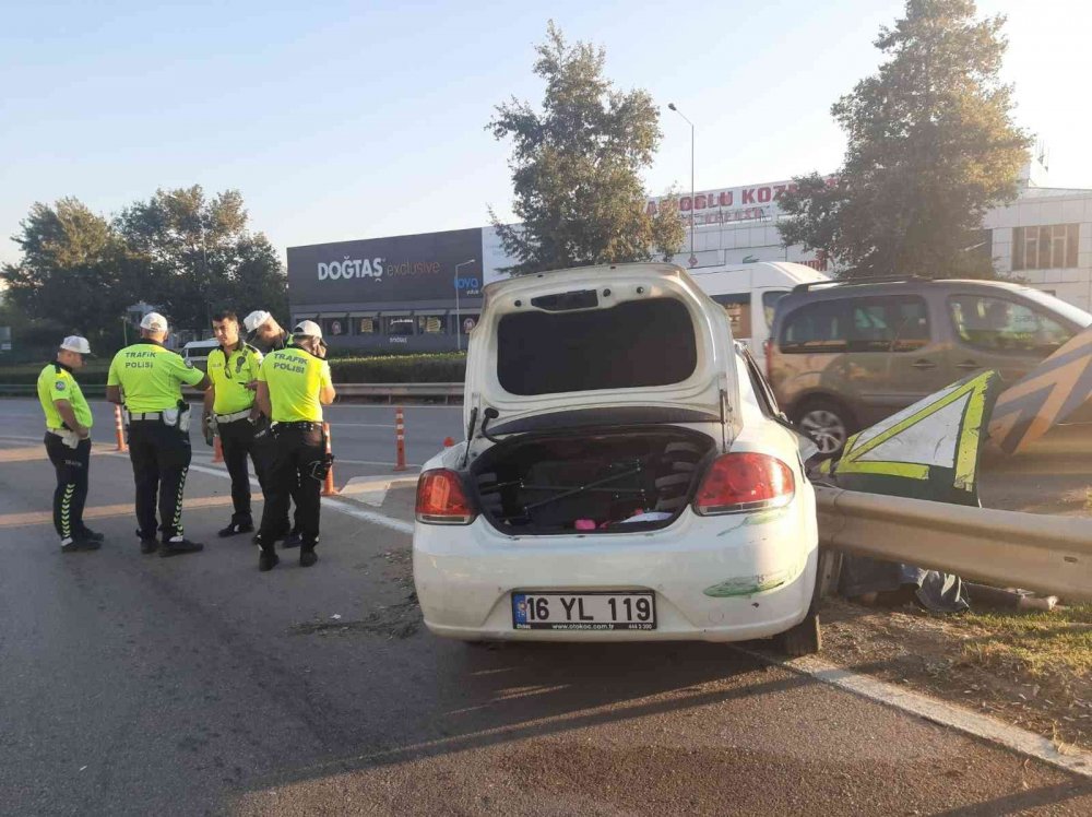 Bariyerlere ok gibi saplandı