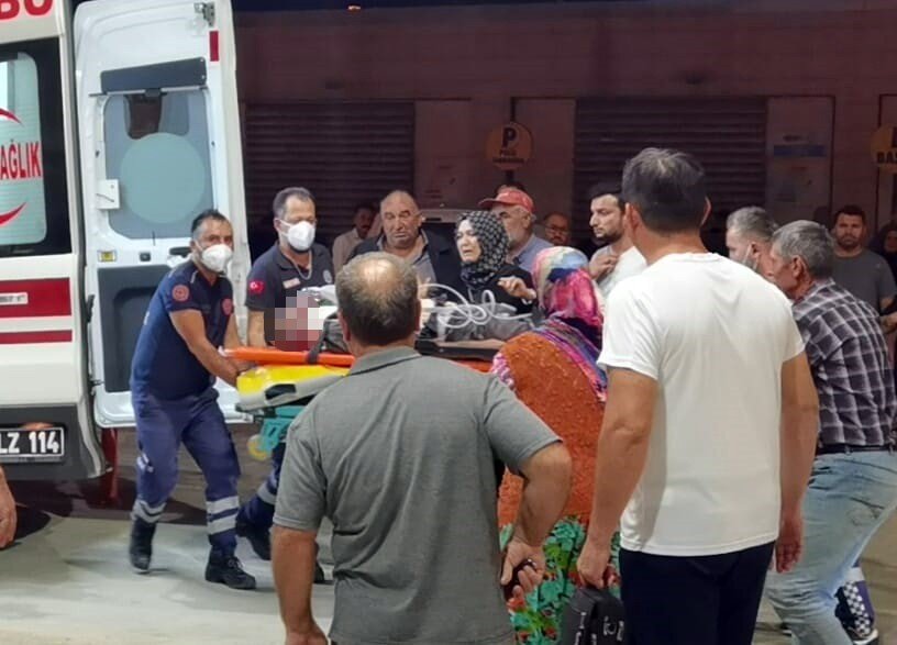 Bursa’da traktör devrildi