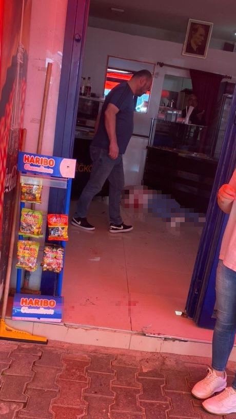 Eşini defalarca bıçaklayan cani koca tutuklandı