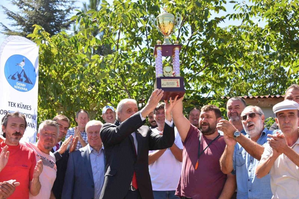 Posta Güvercini yarışlarında kupalar sahiplerini buldu
