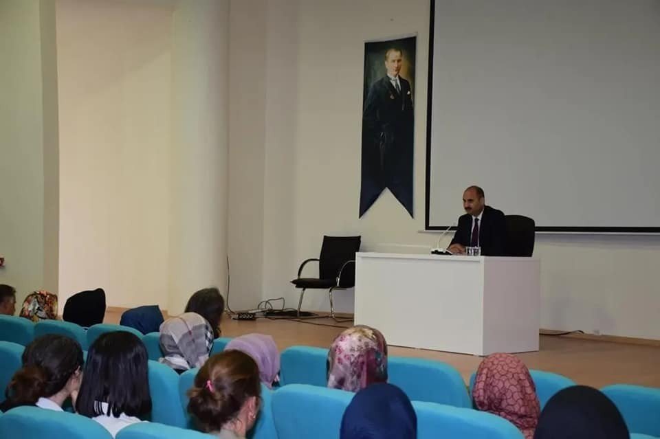 Yurt görevlileri ile değerlendirme toplantısı