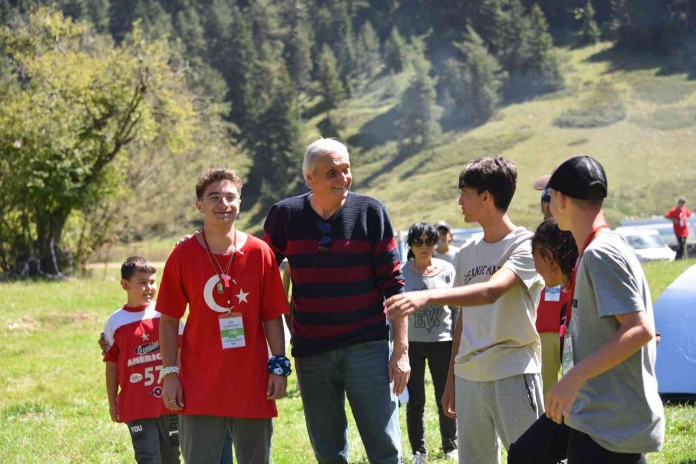 Bozüyük’te kurulan ’Doğada Yaşam Kampı’ unutulmaz anılarla sona erdi