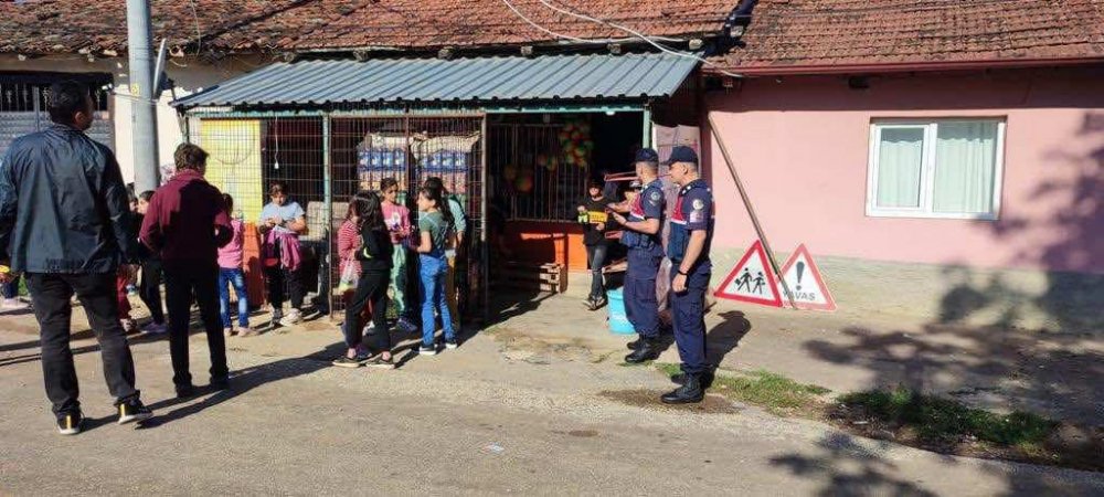 Çocukların güvenliği için okul çevrelerinde denetim yapıldı