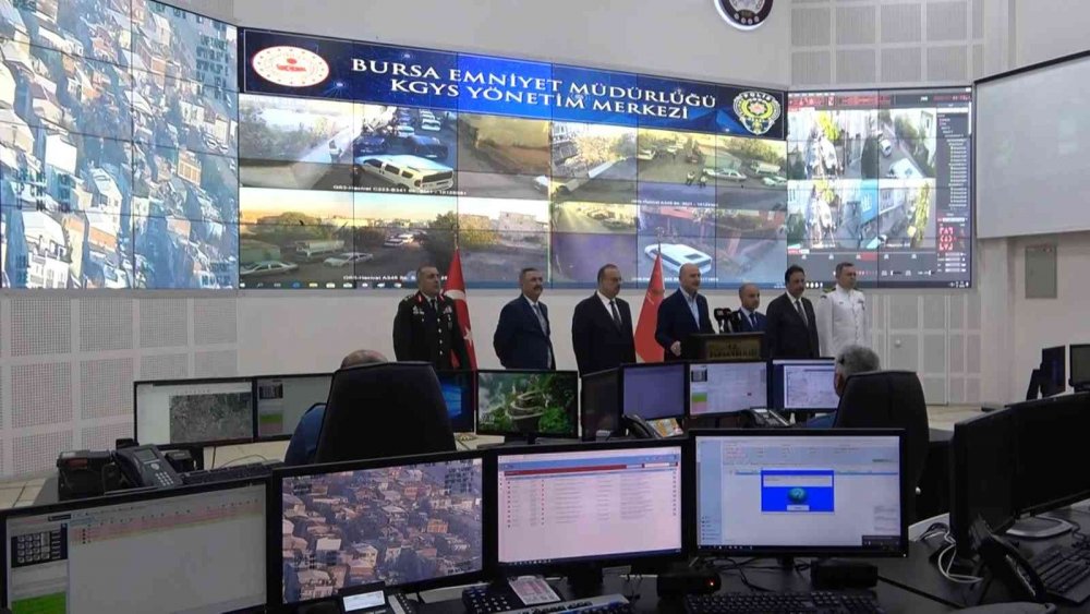 Bursa tarihinin en büyük uyuşturucu operasyonunu Bakan Soylu açıkladı