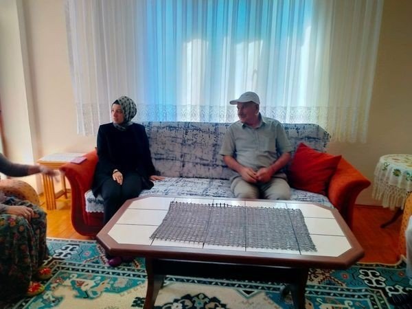 Kaymakam Kurt, Kıbrıs gazisini ziyaret etti