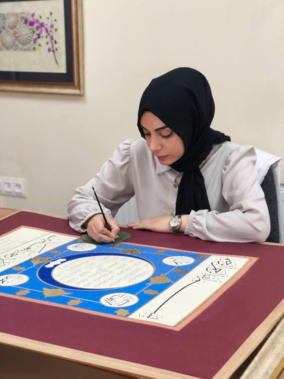 En güzel yazıları altınla süslüyor