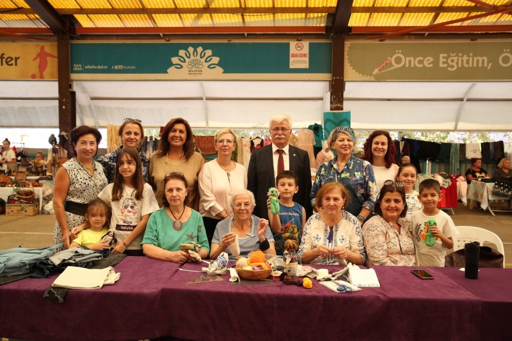 Kullanmadıkları eşyaları takas ettiler