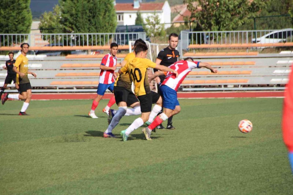 90+7’de saha içi bir anda karıştı