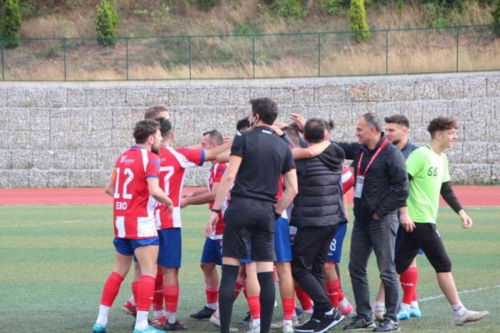 90+7’de saha içi bir anda karıştı