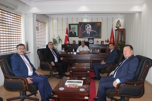 Kaymakam Ünal, öğrencilerle bir araya geldi