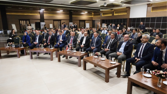 bilecikin-gelecegi-masaya-yatirilsi1.jpg