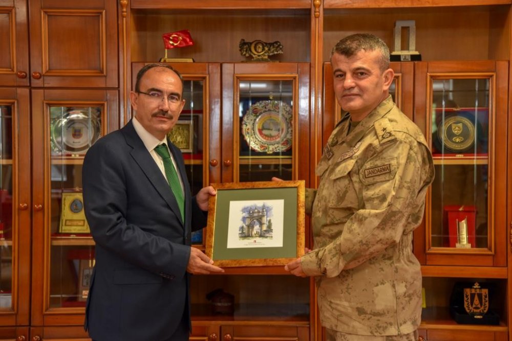 Rektör Beydemir’den Tuğgeneral Ertekin ile bir araya geldi