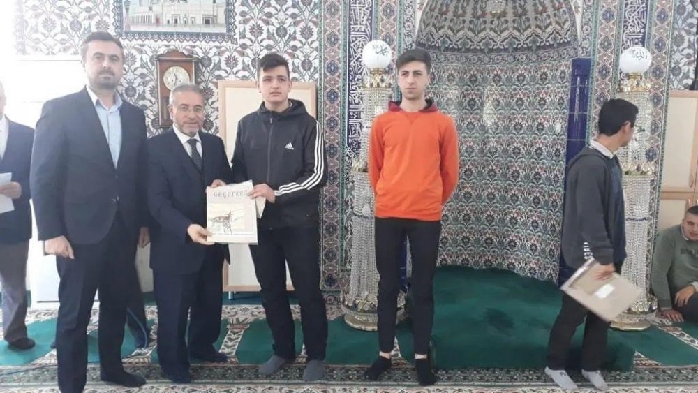 Kur’an-ı Kerim’i güzel okuma yarışması düzenlendi