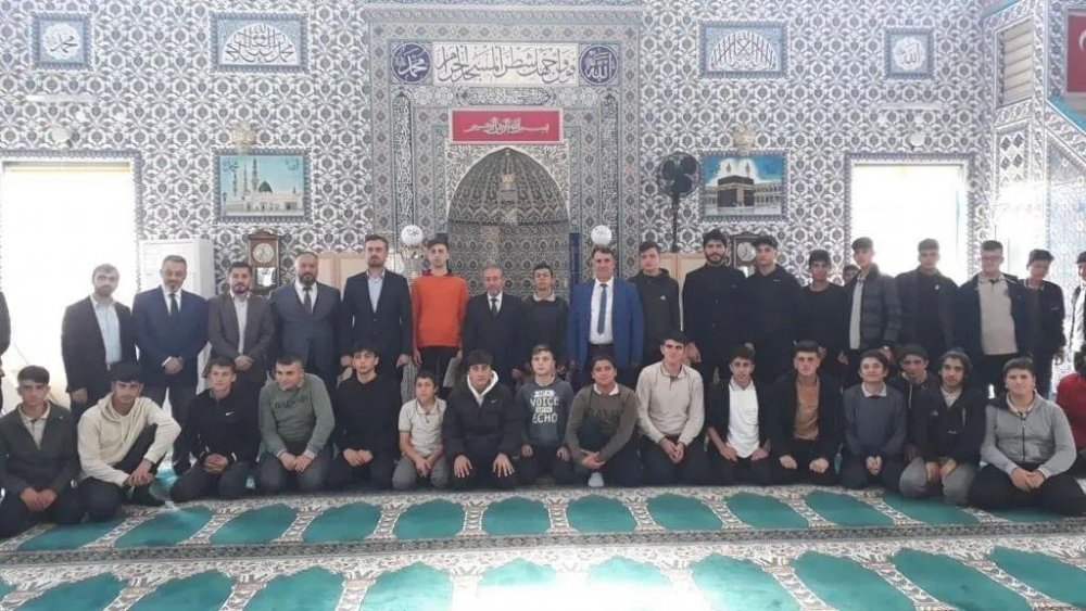 Kur’an-ı Kerim’i güzel okuma yarışması düzenlendi