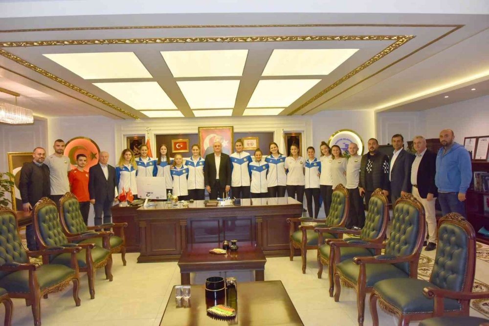 Yeni sezon öncesinde bir araya geldiler