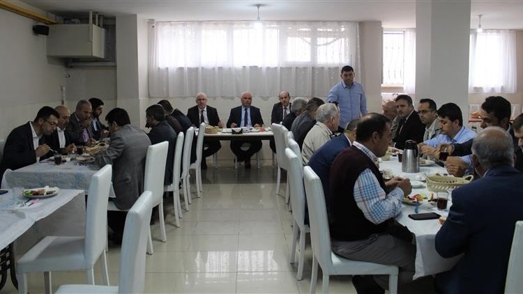 Bilecik Müftülüğü personeli kahvaltıda buluştu