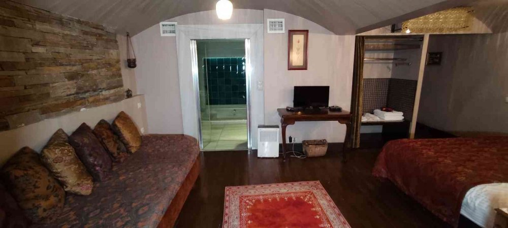 Otel odalarına Türk hamamı yaptı turistler akın ediyor