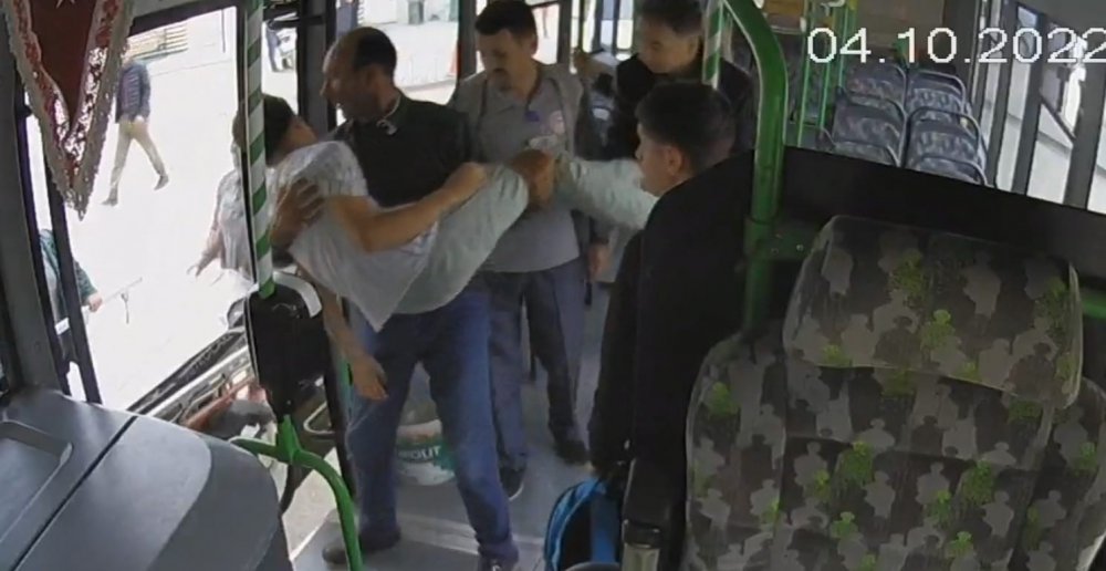 Otobüs şoföründen hayat kurtaran hareket