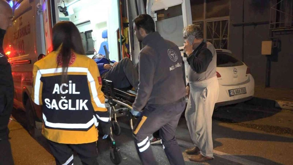 Babasını yolun ortasında darp edip arkasına bakmadan gitti