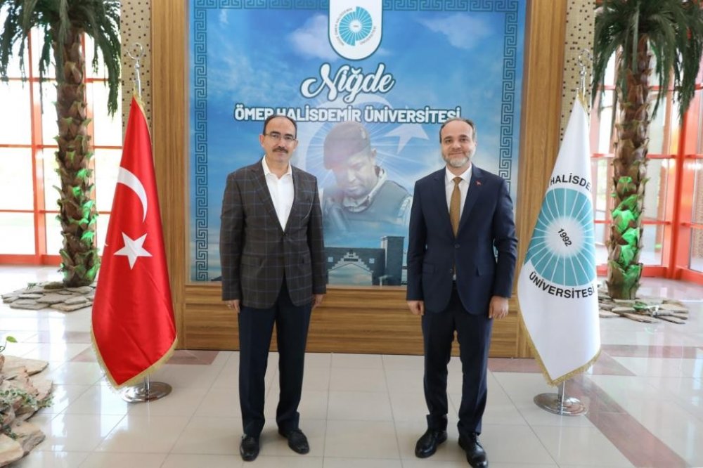 Rektör Beydemir: "Üniversiteler ürettikleri katma değerle bulundukları bölgeye katkı sağlıyor"