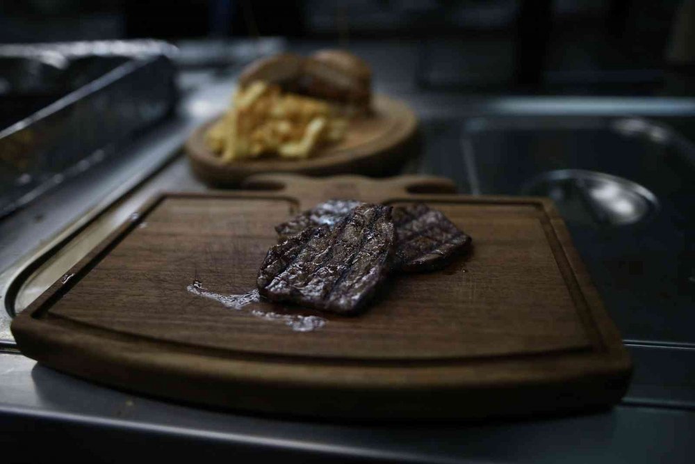 Türkiye’nin et lezzetini yurt dışına taşıdı