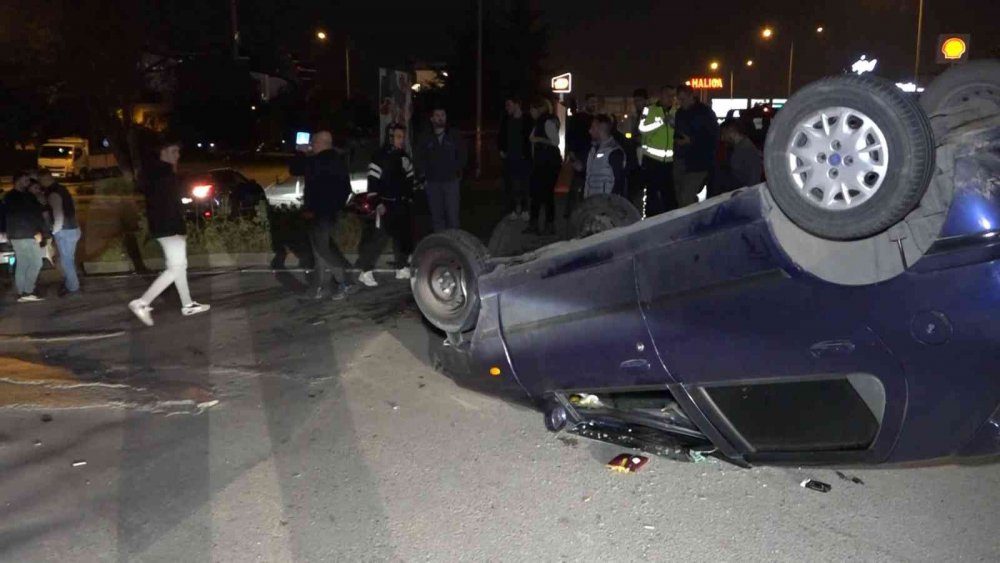 Takla atan otomobilde burnu bile kanamazken, 2 çocuğu ve eşi yaralandı