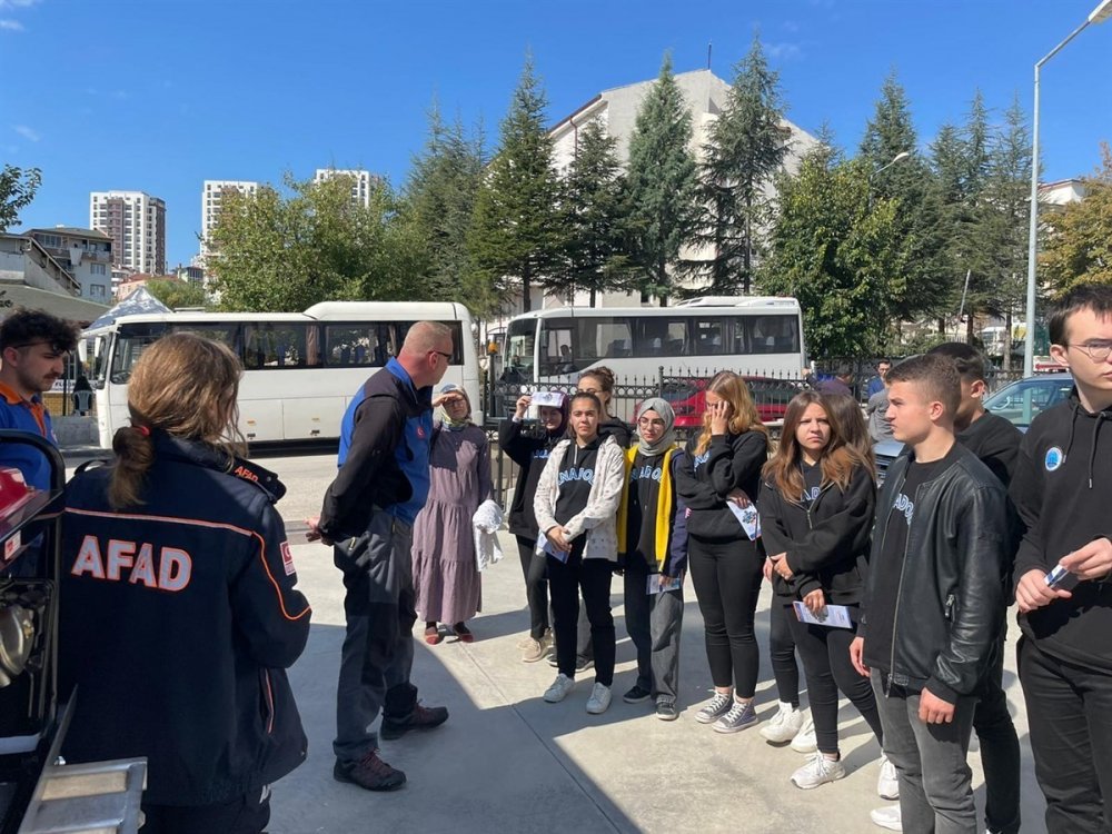 AFAD ekipleri stant açtı