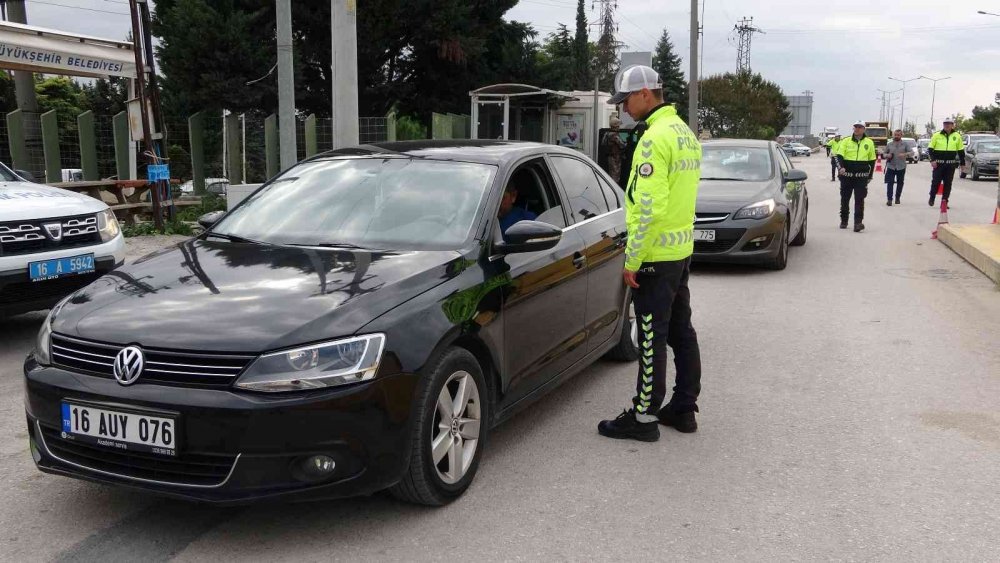 Dron destekli trafik uygulamasında sürücülere ceza yağdı