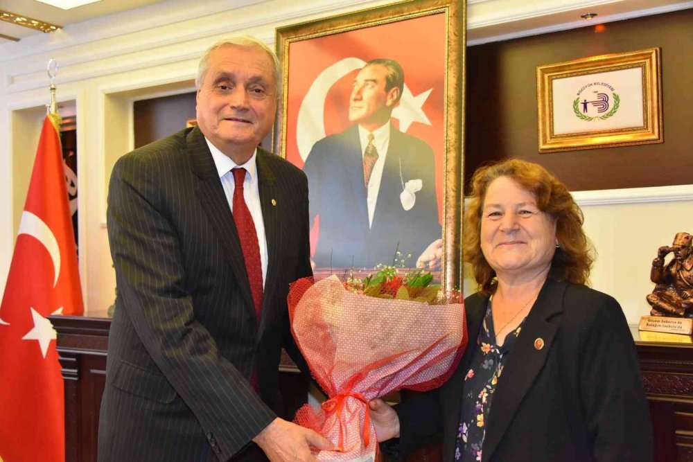 Başkan Bakkalcıoğlu’na “Muhtarlar Günü” ziyareti