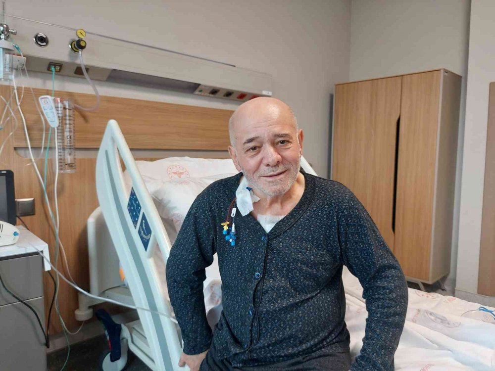 Bursa’da hasta, bilinci açık bypass edildi