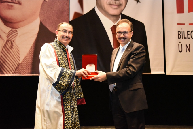 akademik-yil-acilisi-yapildi4.jpg