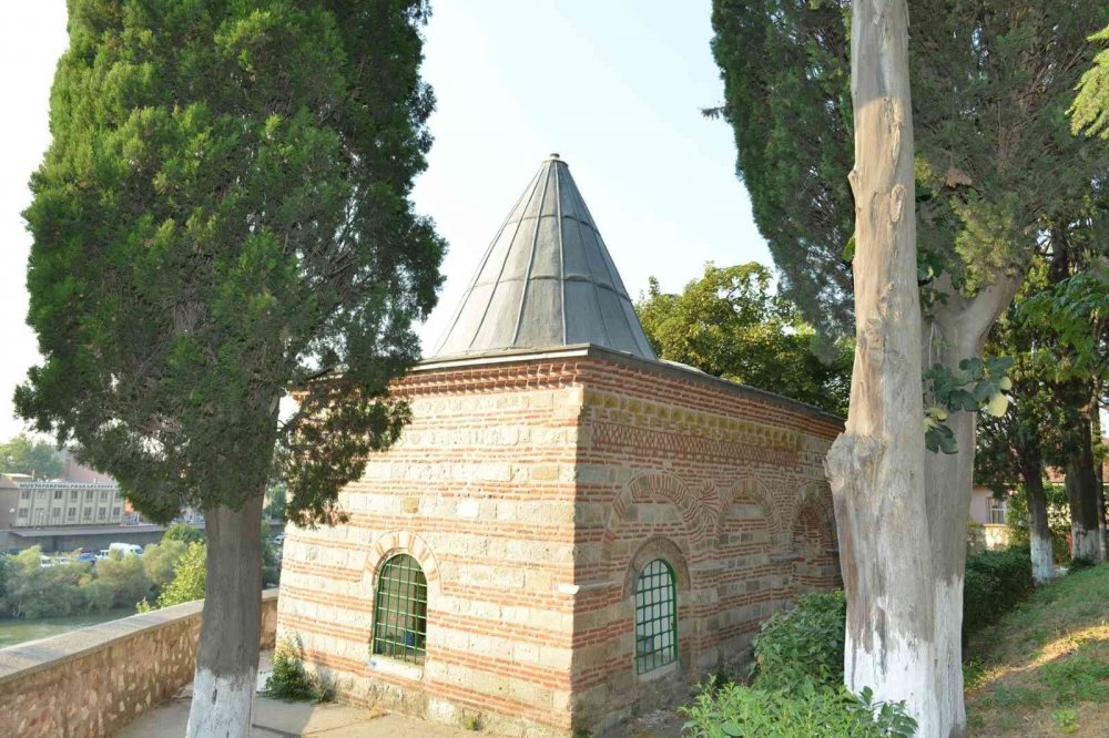 Lala Şahin Cami 650 yıl sonra ihya ediliyor