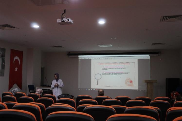 Diyabet okulundan mezun olanlara diplomaları verildi