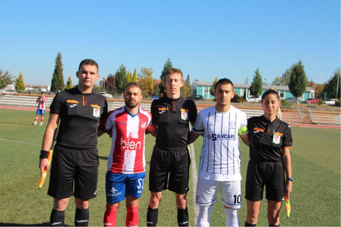bilecikspor-evinde-bir-baska2.jpg